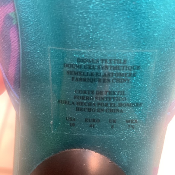 Retro Unlisted by Kenneth Cole slip on Kitten Heels. Woman’s size 10. - Picture 6 of 7